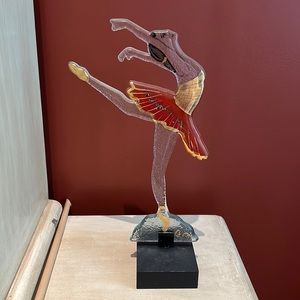 Glass ballet dancer